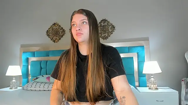 LiiaVelvet online show from 12/16/25, 02:00