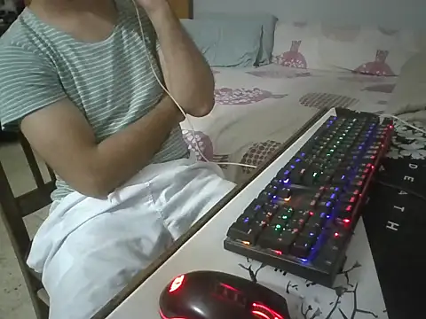 caiomurdock online show from 11/21/25, 01:15