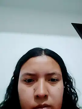 Snapshot of Laliley chatting on 11/20/25, 10:15 Laliley online show from 11/20/25, 10:15