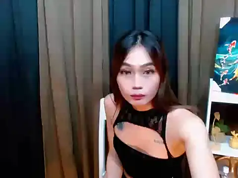 Snapshot of slutmistresscummer chatting on 11/21/25, 05:06 slutmistresscummer online show from 11/21/25, 05:06