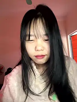 Snapshot of Kiee-lee chatting on 01/12/26, 04:18 Kiee-lee online show from 01/12/26, 04:18