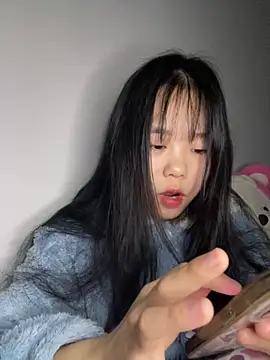 Snapshot of Kiee-lee chatting on 03/02/26, 03:30 Kiee-lee online show from 03/02/26, 03:30