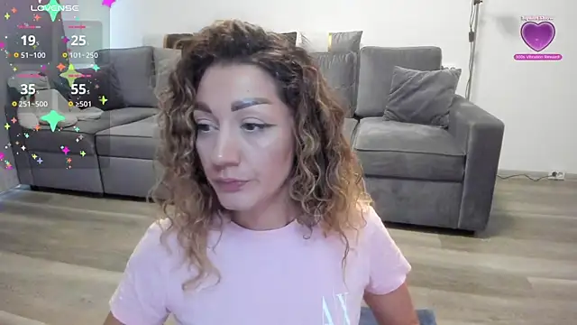 rossana doll online show from 07/05/26, 12:56
