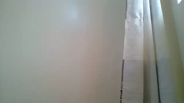 Snapshot of BellaStormi chatting on 11/30/25, 04:16 BellaStormi online show from 11/30/25, 04:16