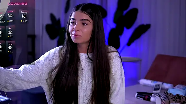 Snapshot of PureEllieX chatting on 12/05/25, 05:05 PureEllieX online show from 12/05/25, 05:05