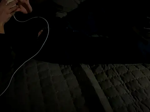   kim online show from 11/30/25, 12:20