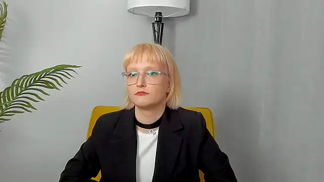 OrphaPerkins online show from 11/21/25, 07:07