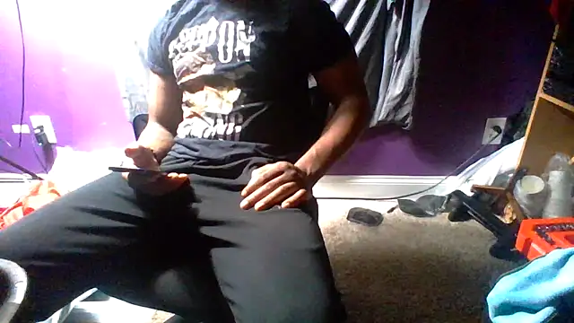 Snapshot of Worlds_Finest_Chocolate chatting on 11/20/25, 07:24 Worlds Finest Chocolate online show from 11/20/25, 07:24