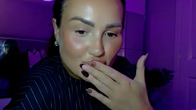 Ruby brooksxo online show from 12/18/25, 09:32