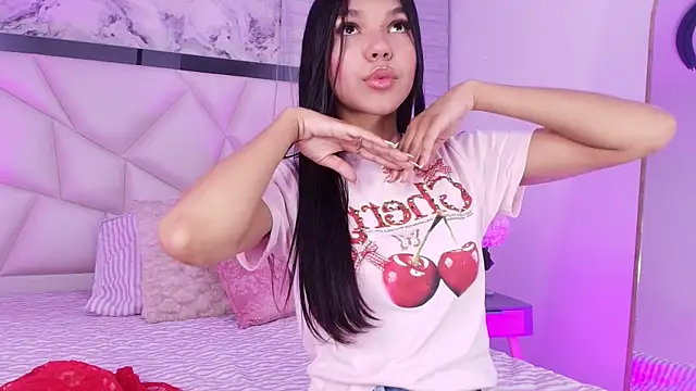 lili jhonson online show from 06/08/26, 11:54