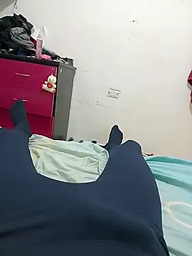 Snapshot of sexeltk chatting on 11/24/25, 02:06 sexeltk online show from 11/24/25, 02:06