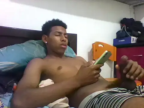 Snapshot of sexeltk chatting on 12/18/25, 08:15 sexeltk online show from 12/18/25, 08:15