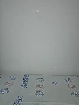 Snapshot of mila_curvy chatting on 12/03/25, 07:16 mila curvy online show from 12/03/25, 07:16