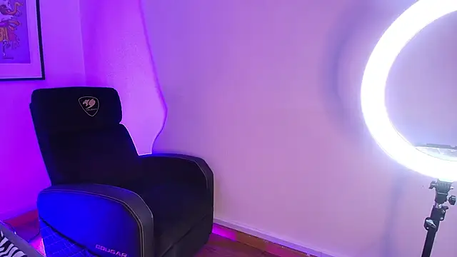 Snapshot of Mara_Wolf01 chatting on 11/24/25, 07:46 Mara Wolf01 online show from 11/24/25, 07:46