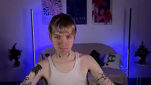 Snapshot of TRAVIS_CLAS chatting on 12/04/25, 09:01 TRAVIS CLAS online show from 12/04/25, 09:01