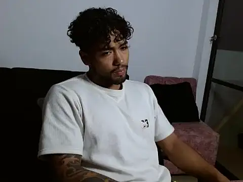 Samuel1017 online show from 11/21/25, 03:49