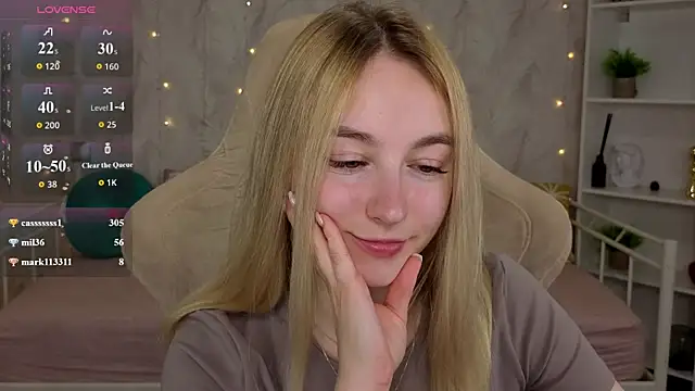 Shy Polly online show from 07/23/26, 01:58