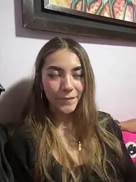 Yunaraa online show from 12/14/25, 04:07