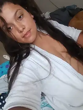 yayiz09 online show from 05/27/26, 07:55