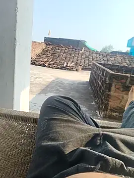 Snapshot of apka_rockstarr chatting on 11/26/25, 03:51 apka rockstarr online show from 11/26/25, 03:51