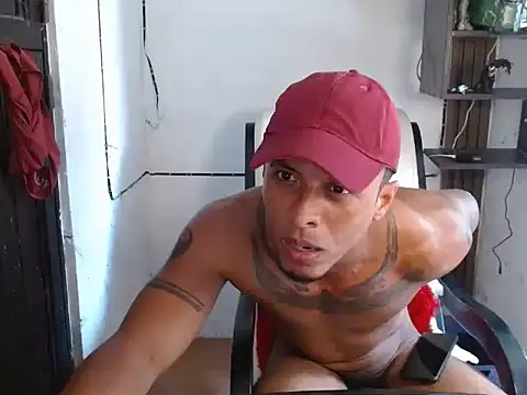 Snapshot of bigblackmen117uncs chatting on 11/22/25, 06:29 bigblackmen117uncs online show from 11/22/25, 06:29