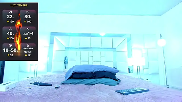 Snapshot of Sebastian_Smith__ chatting on 12/04/25, 11:19 Sebastian Smith online show from 12/04/25, 11:19