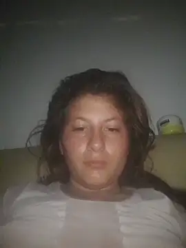 Snapshot of AnaMaria-12 chatting on 11/24/25, 06:24 AnaMaria-12 online show from 11/24/25, 06:24