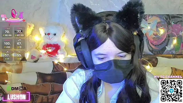 Snapshot of Ollie_Baird chatting on 11/25/25, 04:56 Ollie Baird online show from 11/25/25, 04:56