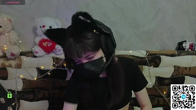 Snapshot of Ollie_Baird chatting on 12/01/25, 05:01 Ollie Baird online show from 12/01/25, 05:01