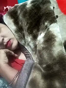 Snapshot of Priya_089 chatting on 11/26/25, 05:14 Priya 089 online show from 11/26/25, 05:14