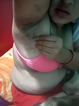 Snapshot of Priya_089 chatting on 11/29/25, 06:00 Priya 089 online show from 11/29/25, 06:00