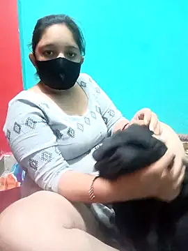 Snapshot of Priya_089 chatting on 12/15/25, 07:23 Priya 089 online show from 12/15/25, 07:23