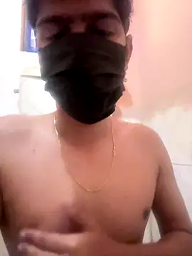 Snapshot of hardboydick2000 chatting on 12/04/25, 04:33 hardboydick2000 online show from 12/04/25, 04:33