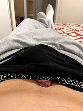 Snapshot of Lothentik chatting on 12/01/25, 05:29 Lothentik online show from 12/01/25, 05:29