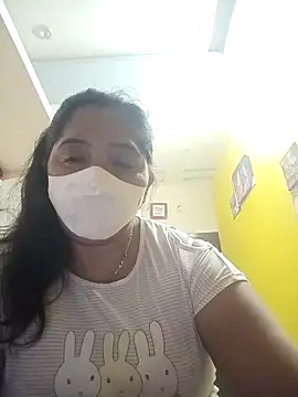 Soni-queen online show from 12/14/25, 12:16