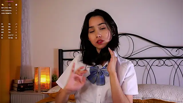 Snapshot of StaciaBratz chatting on 11/30/25, 07:18 StaciaBratz online show from 11/30/25, 07:18