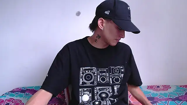 Snapshot of Darsel_night chatting on 12/03/25, 07:45 Darsel night online show from 12/03/25, 07:45