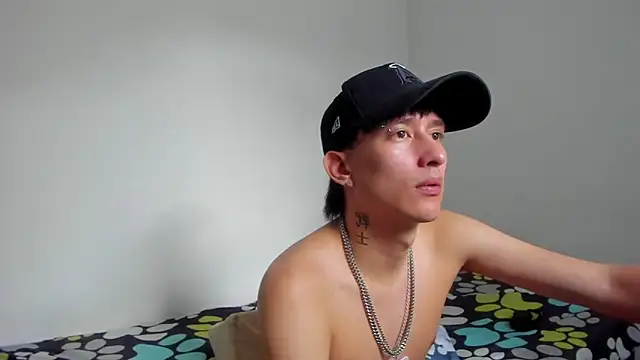 Snapshot of Darsel_night chatting on 12/04/25, 08:06 Darsel night online show from 12/04/25, 08:06