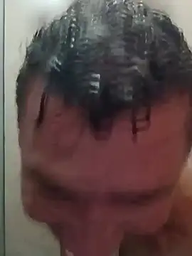 RobertoLuiz84 online show from 05/17/26, 11:12