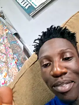 Snapshot of 277T chatting on 12/18/25, 04:46 277T online show from 12/18/25, 04:46