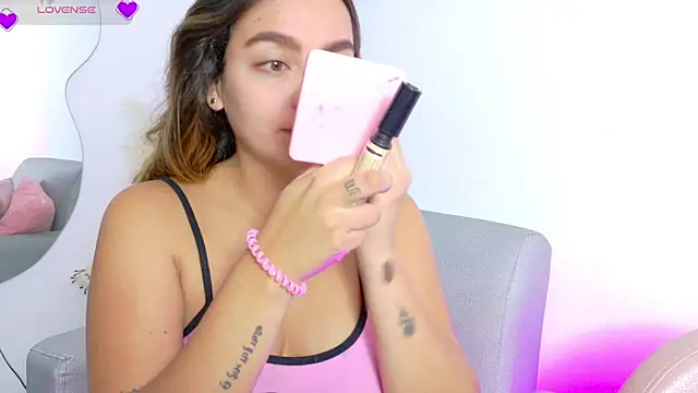 Ambar Carter online show from 07/25/26, 10:13