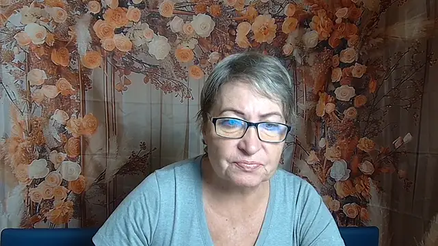 Snapshot of OlgaLuck chatting on 12/04/25, 06:34 OlgaLuck online show from 12/04/25, 06:34