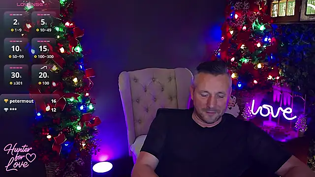 Snapshot of Hunter_Fl chatting on 12/03/25, 05:33 Hunter Fl online show from 12/03/25, 05:33