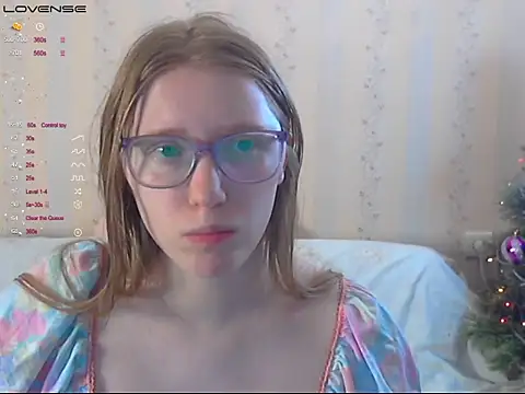 LustfulSarah online show from 03/07/26, 04:04