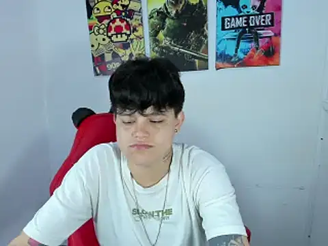 Snapshot of _ian_sweet chatting on 11/28/25, 07:27 ian sweet online show from 11/28/25, 07:27