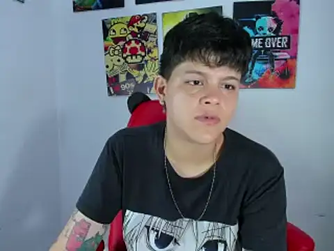 Snapshot of _ian_sweet chatting on 12/17/25, 07:42 ian sweet online show from 12/17/25, 07:42