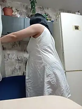 Snapshot of KARINA-TITS chatting on 11/24/25, 05:45 KARINA-TITS online show from 11/24/25, 05:45