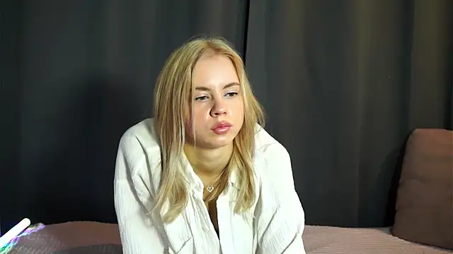 Snapshot of FelishaLaskin chatting on 12/05/25, 08:45 FelishaLaskin online show from 12/05/25, 08:45