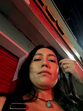 Eveeelyn25 online show from 06/14/26, 02:24