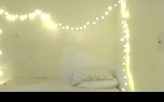 Snapshot of Renata_Honey chatting on 12/03/25, 02:30 Renata Honey online show from 12/03/25, 02:30